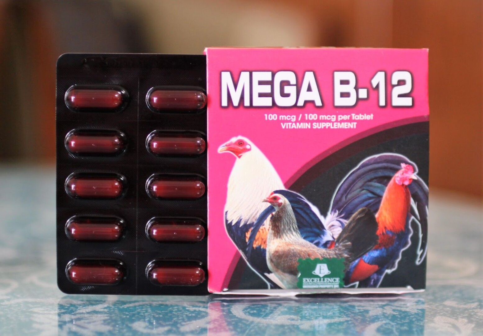 Tổng hợp các loại thuốc tăng bo cho gà đá hiệu quả 7 Thuốc tăng bo cho gà đá Mega B12 giúp mang đến nhiều lợi ích khi sử dụng đúng